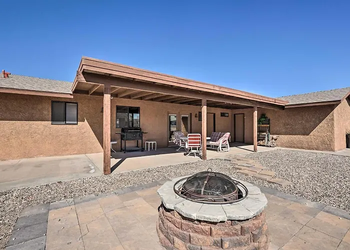 Holiday home 2 Mi To Lake: W/ Fire Pit In Arizona! *