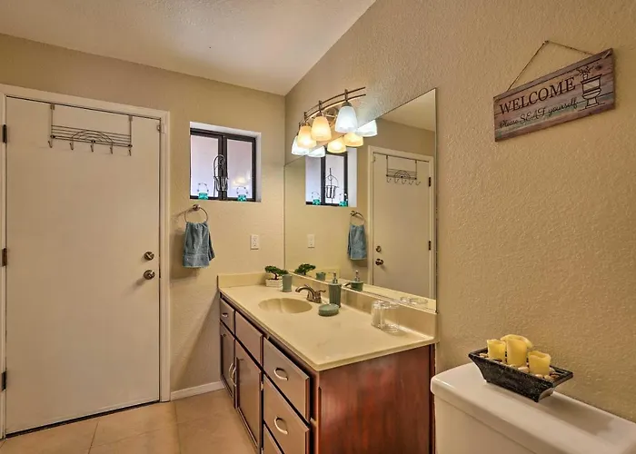 2 Mi To Lake: W/ Fire Pit In Arizona! Lake Havasu City